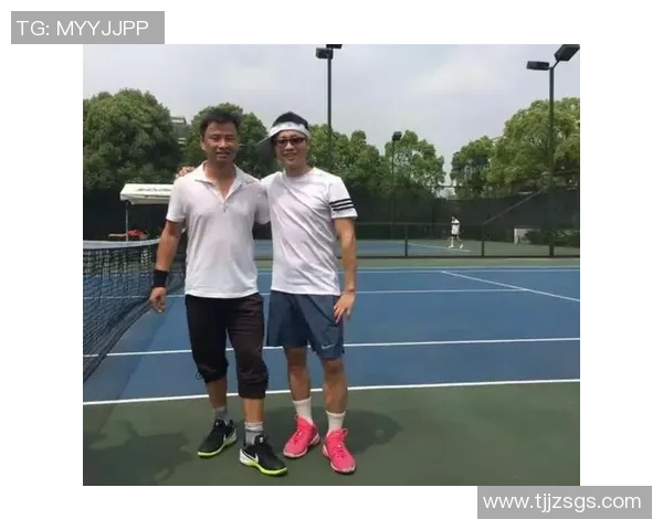 赛后分析：杭州网球队与深圳网球队技术对决的精彩瞬间与战术解析